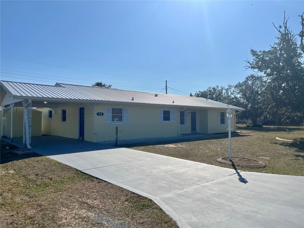 Photo of 39 Forest Hill Court, Avon Park, FL 33825 (MLS # C7520807)