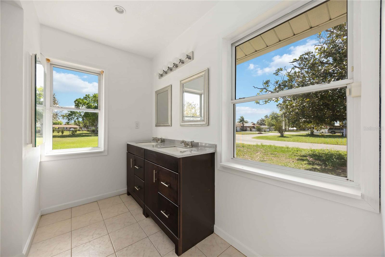 FOREST HILL SUB - Residential