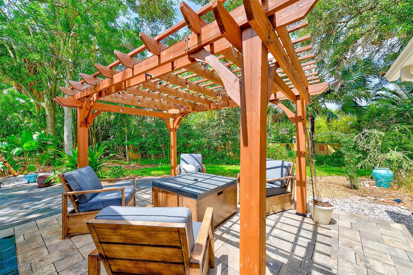 BELLEAIR - Residential