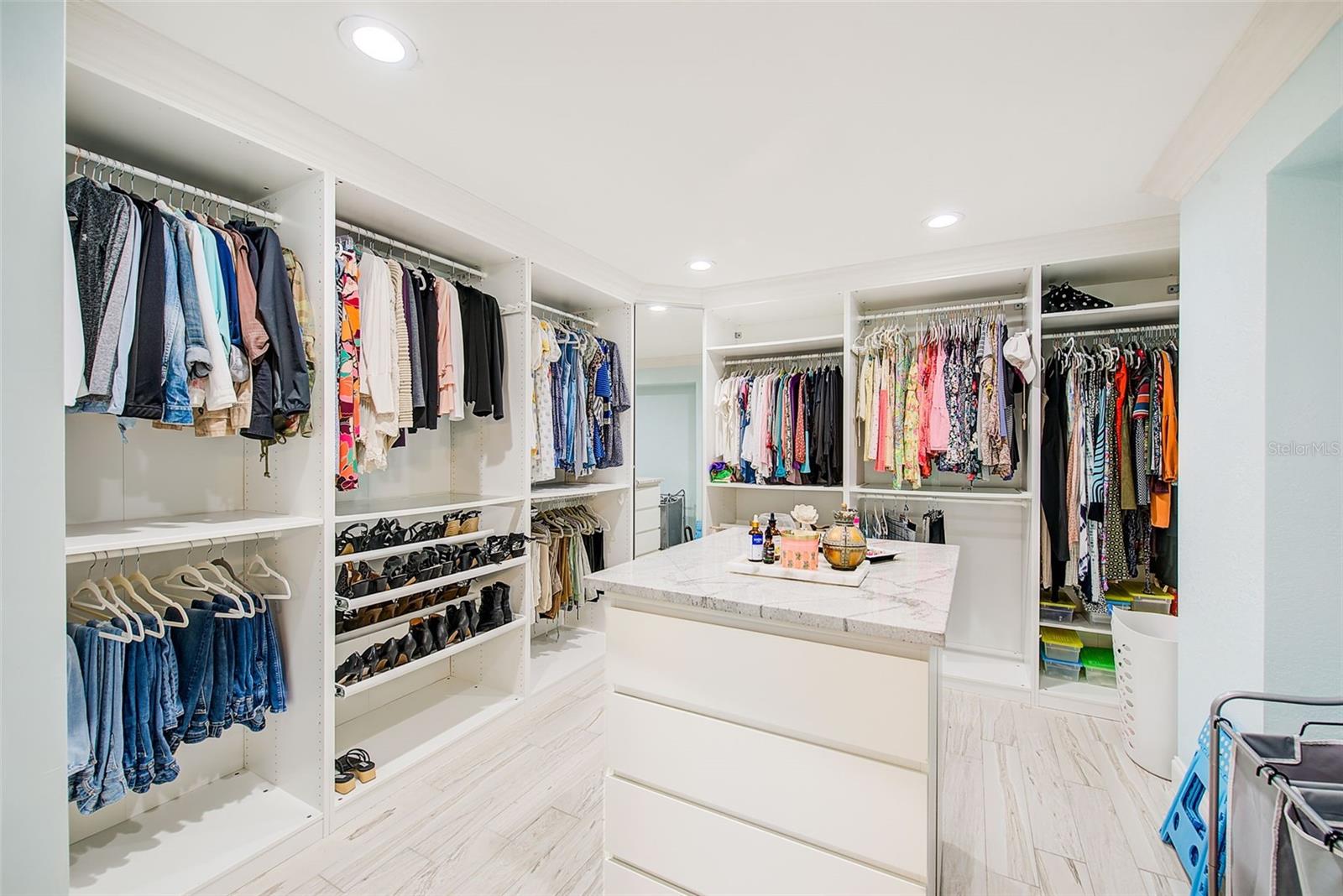 BELLEAIR - Residential