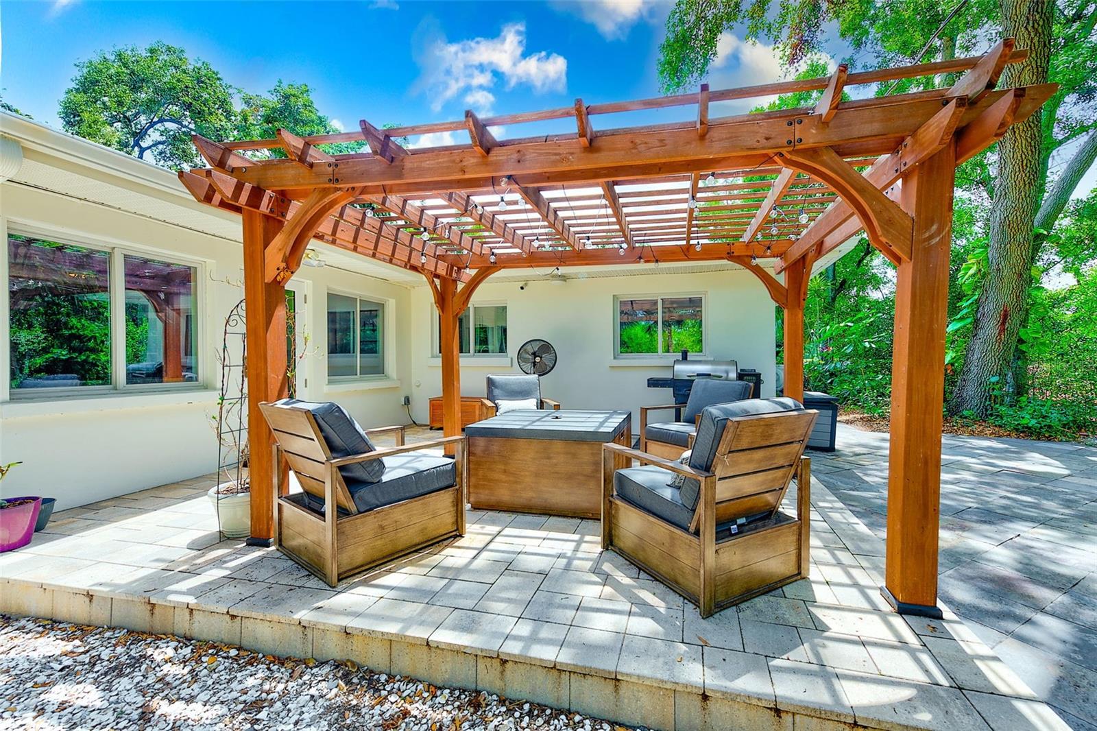 BELLEAIR - Residential