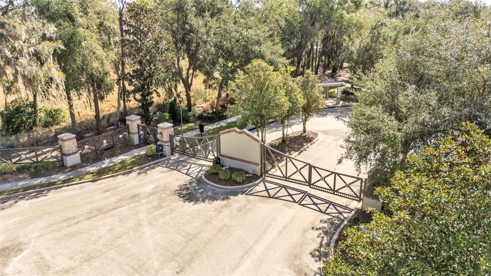 GRANDEFIELD ON POLEY CREEK - Residential