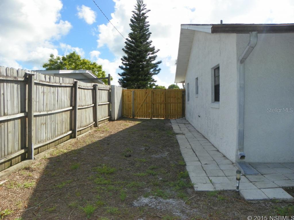 Florida Shores 01 - Residential