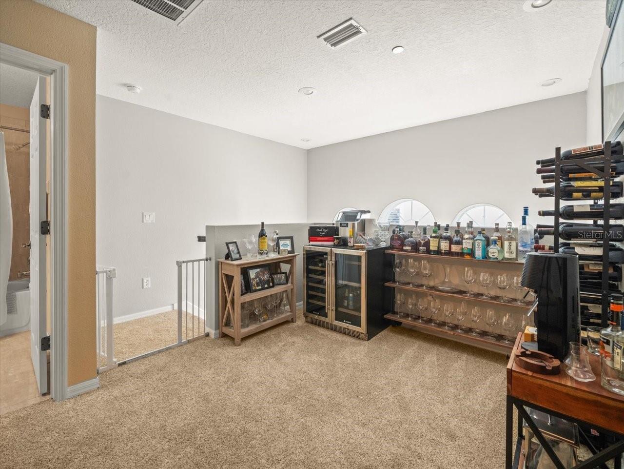 TARPON HIGHLANDS LAKE TARPON SAIL TENNIS CLUB - Residential