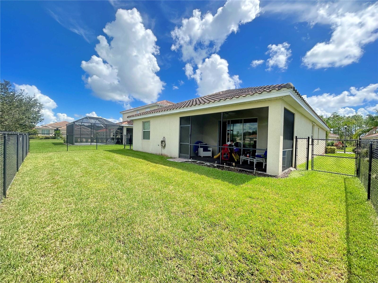 BELLA VIDA B-3 - Residential