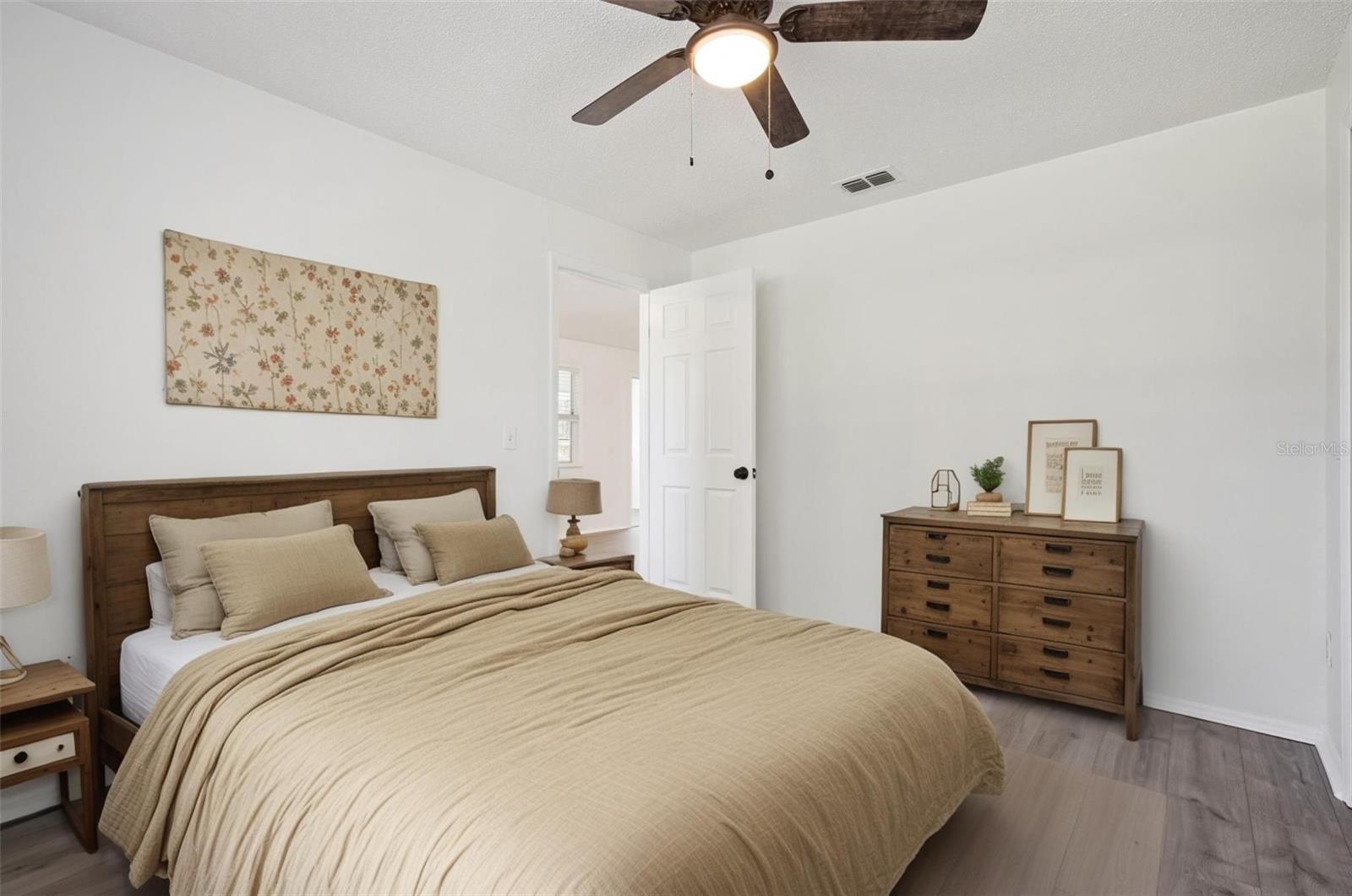 OAKLAND TOWN - Residential