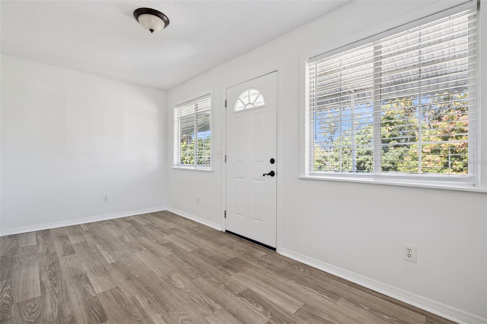 OAKLAND TOWN - Residential