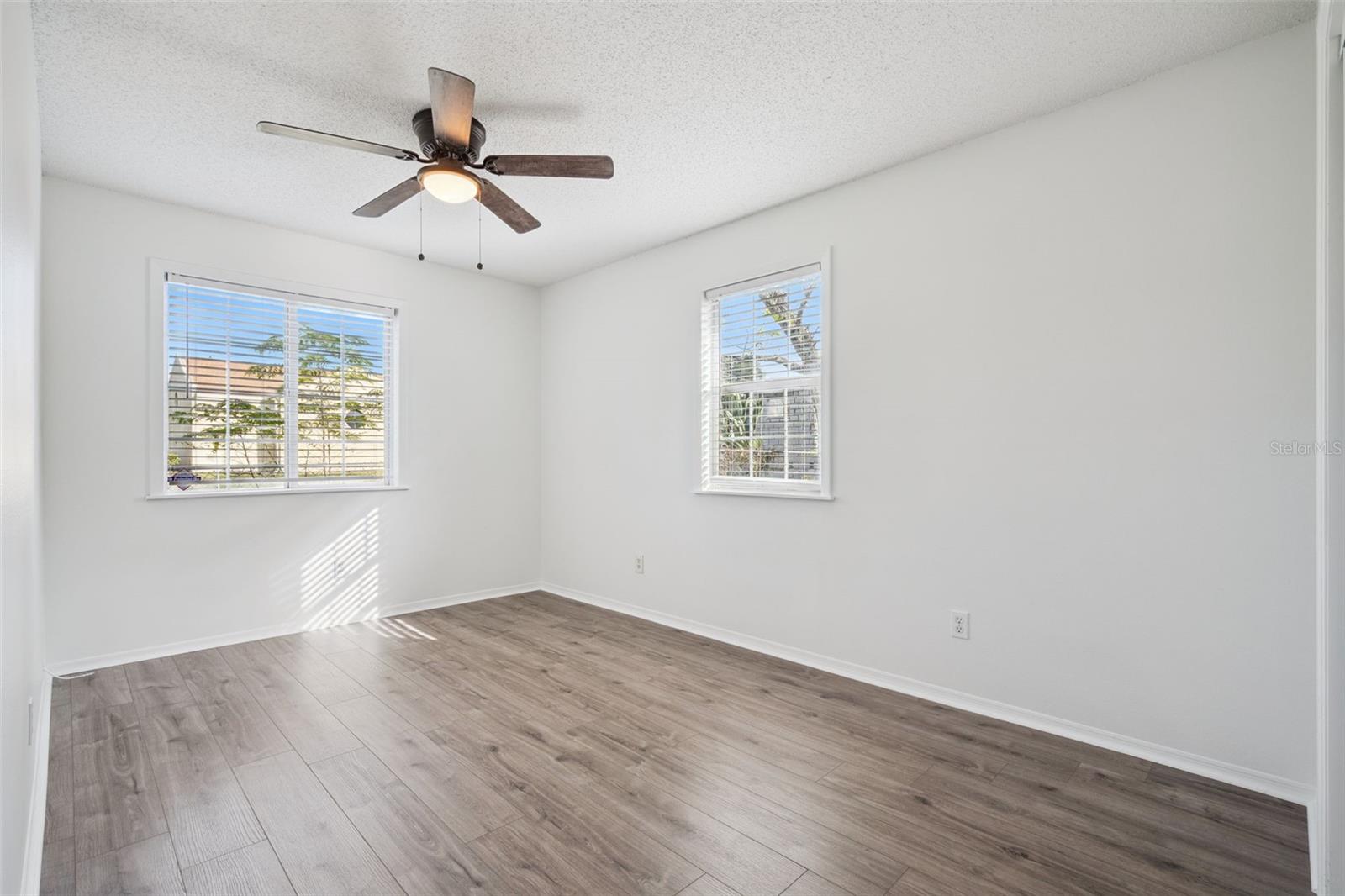 OAKLAND TOWN - Residential