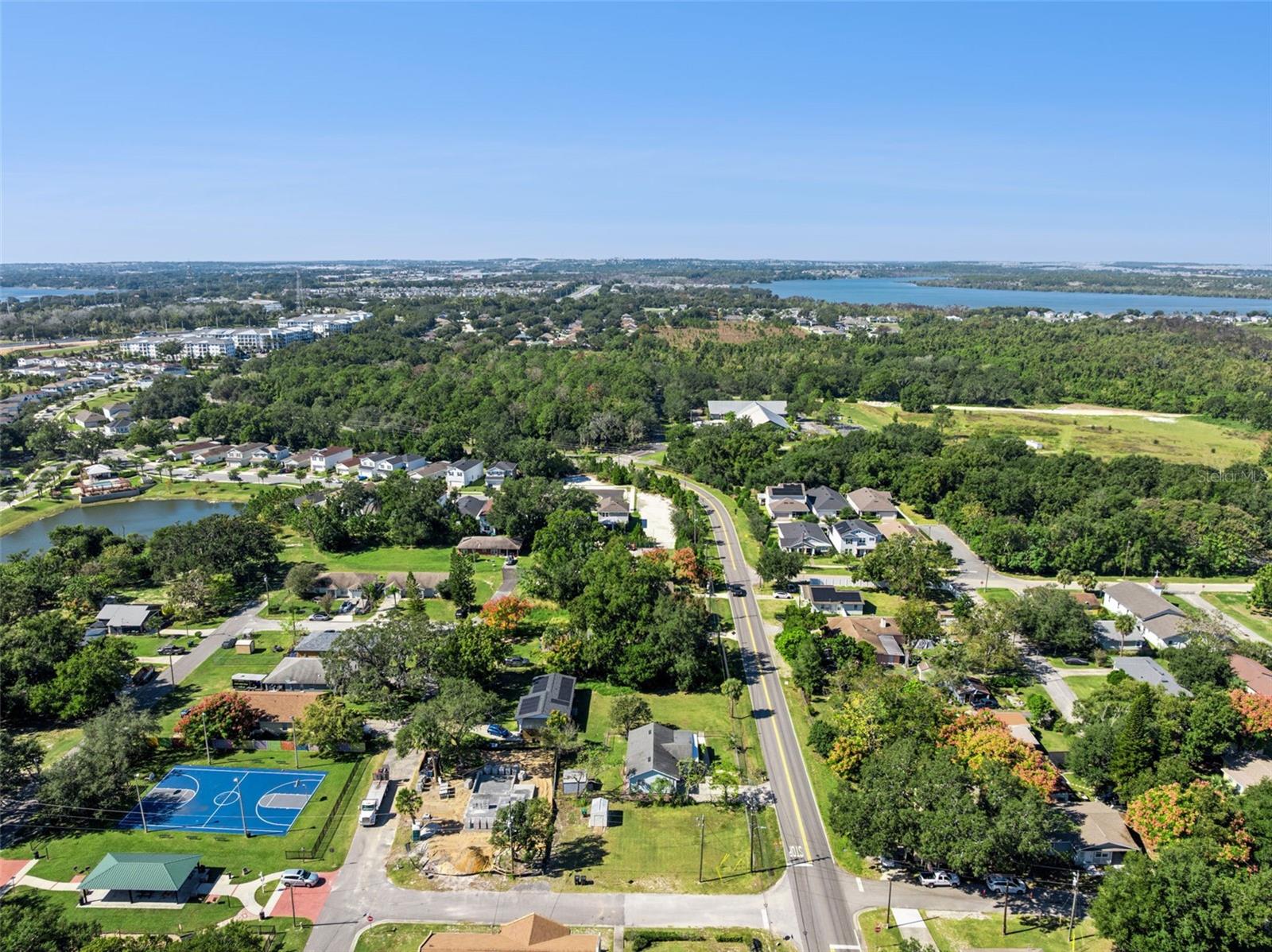 OAKLAND TOWN - Residential