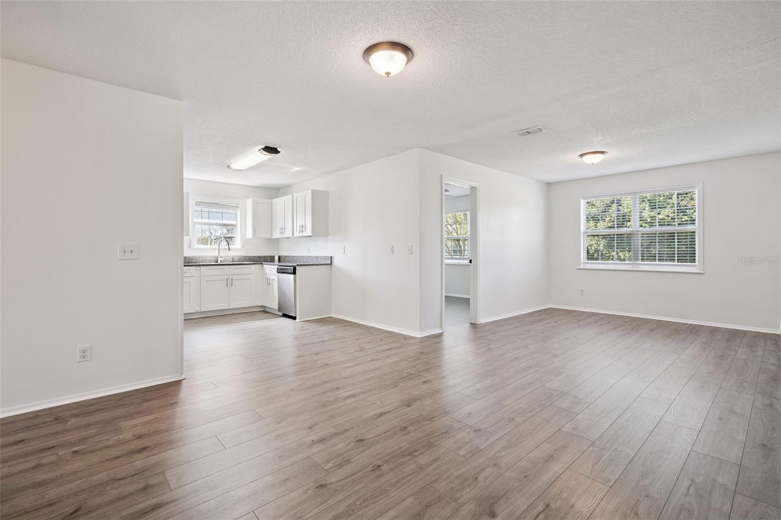 OAKLAND TOWN - Residential