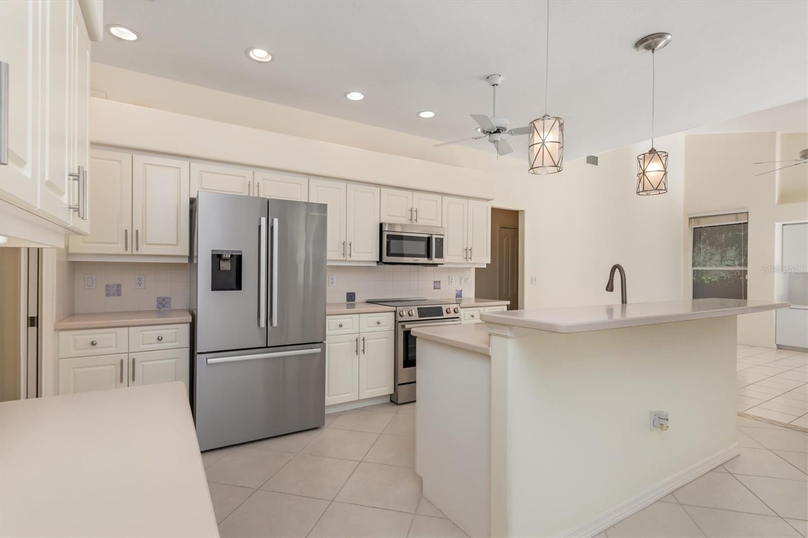 DEER CREEK - Residential