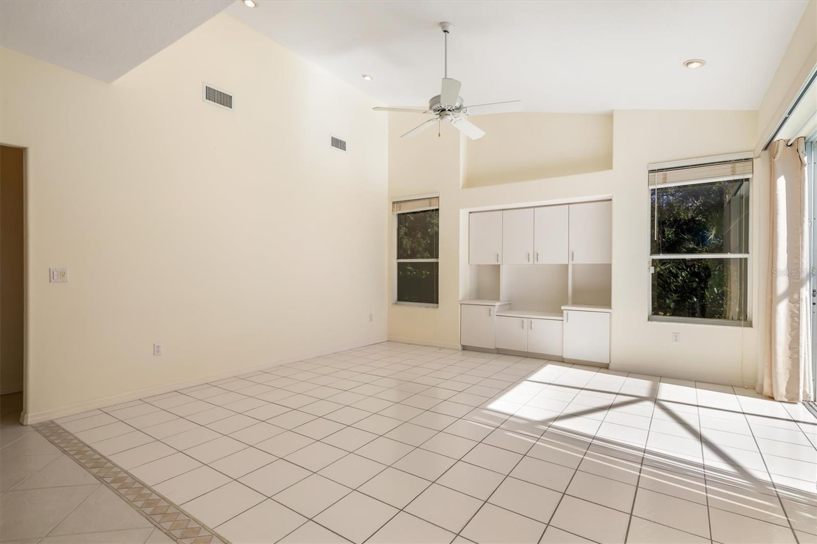 DEER CREEK - Residential