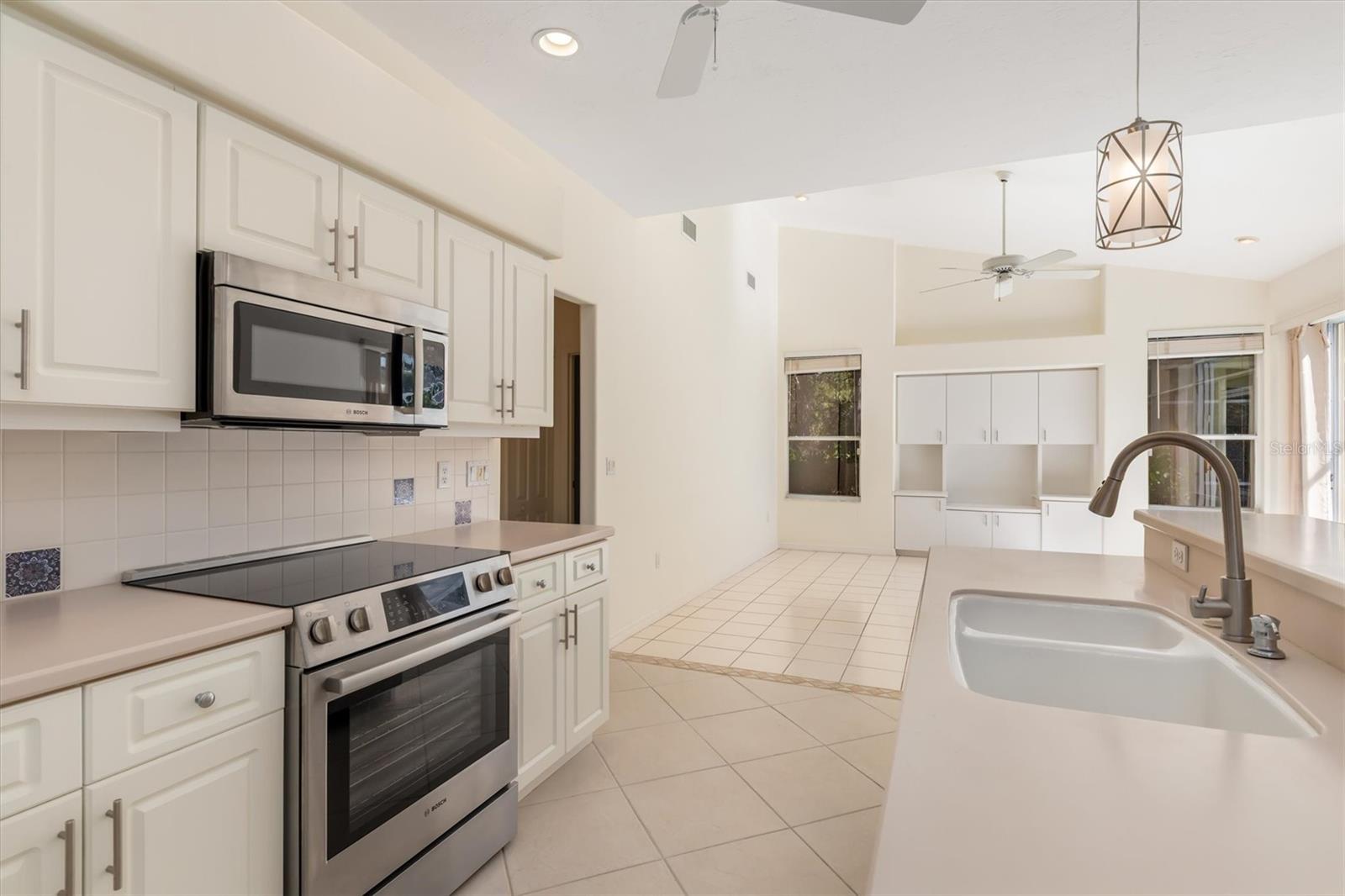 DEER CREEK - Residential