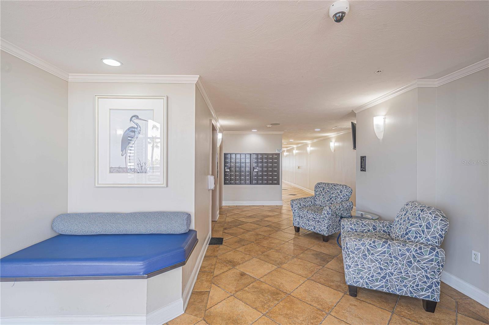 DIMUCCI TWIN TOWERS N & S - Residential