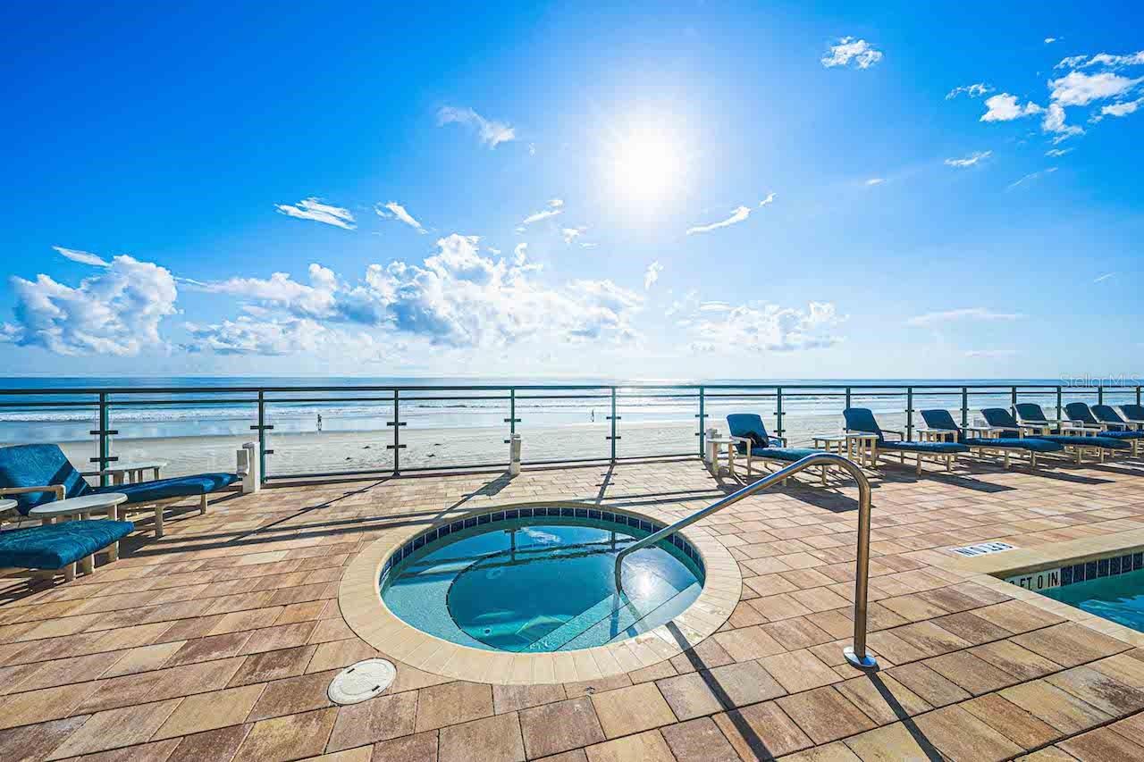 DIMUCCI TWIN TOWERS N & S - Residential