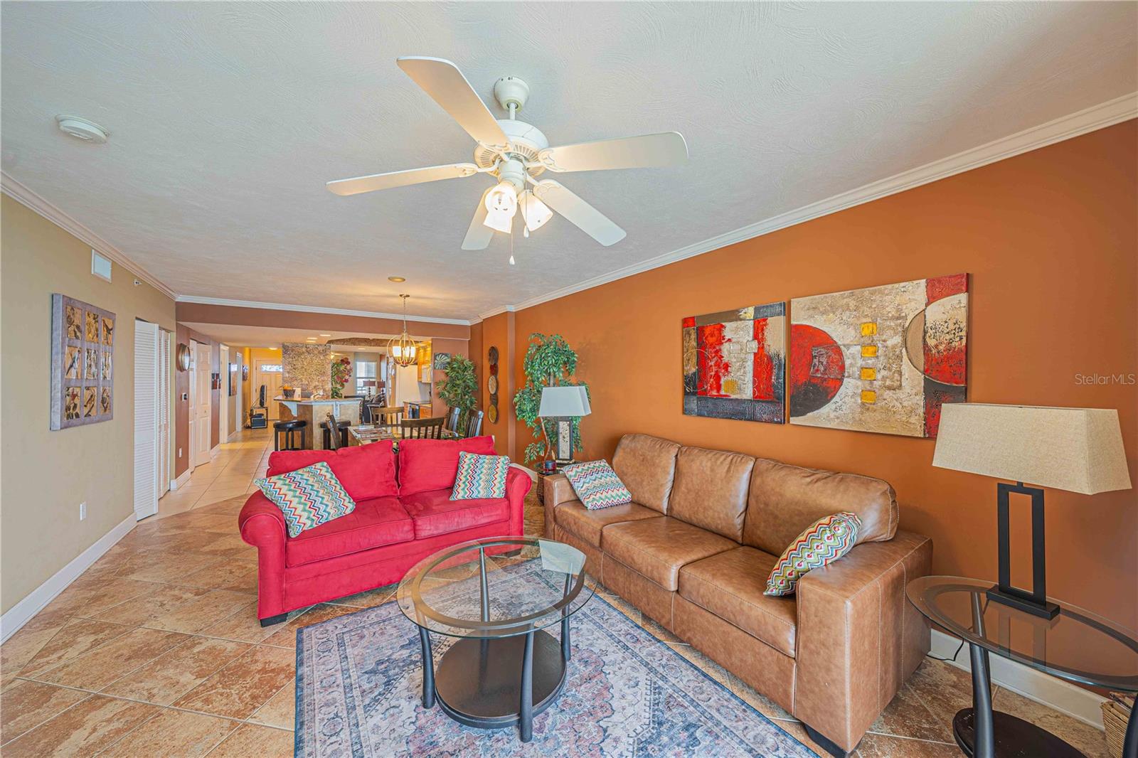 DIMUCCI TWIN TOWERS N & S - Residential