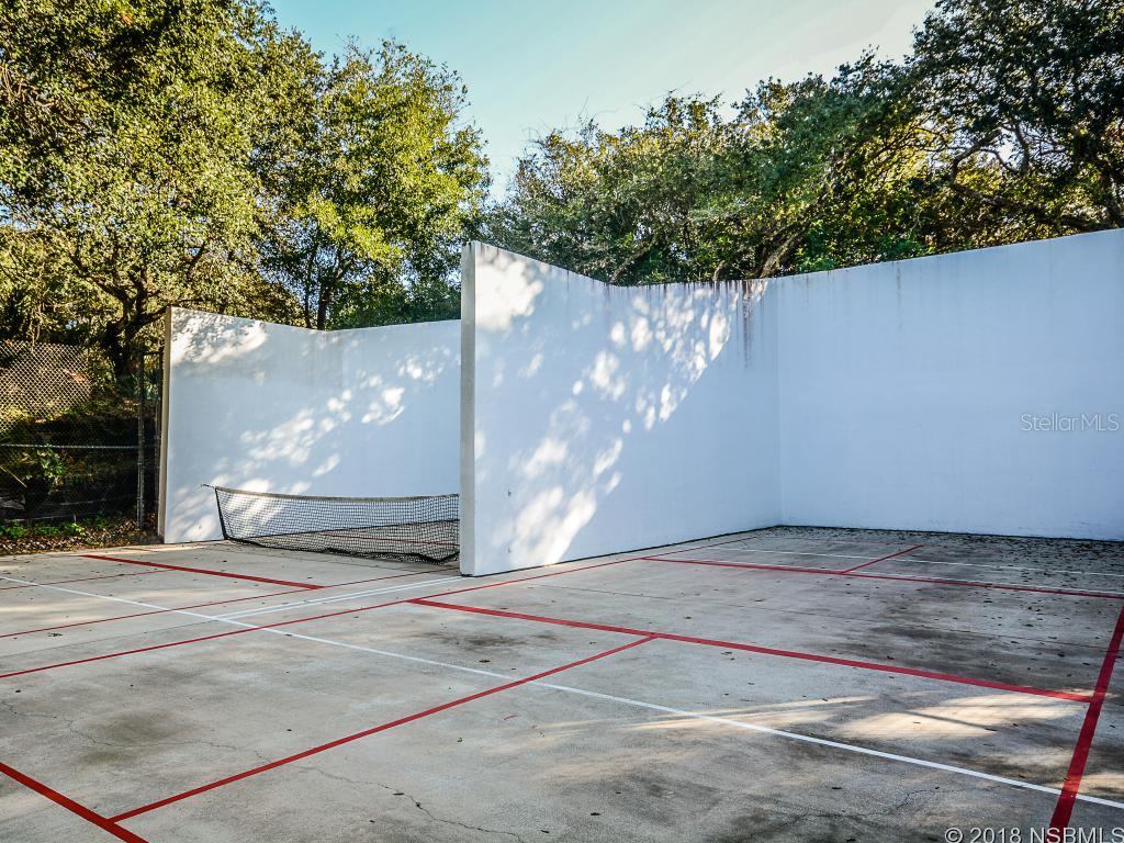 Sea Woods Condo Ph 01 & 02 - Residential