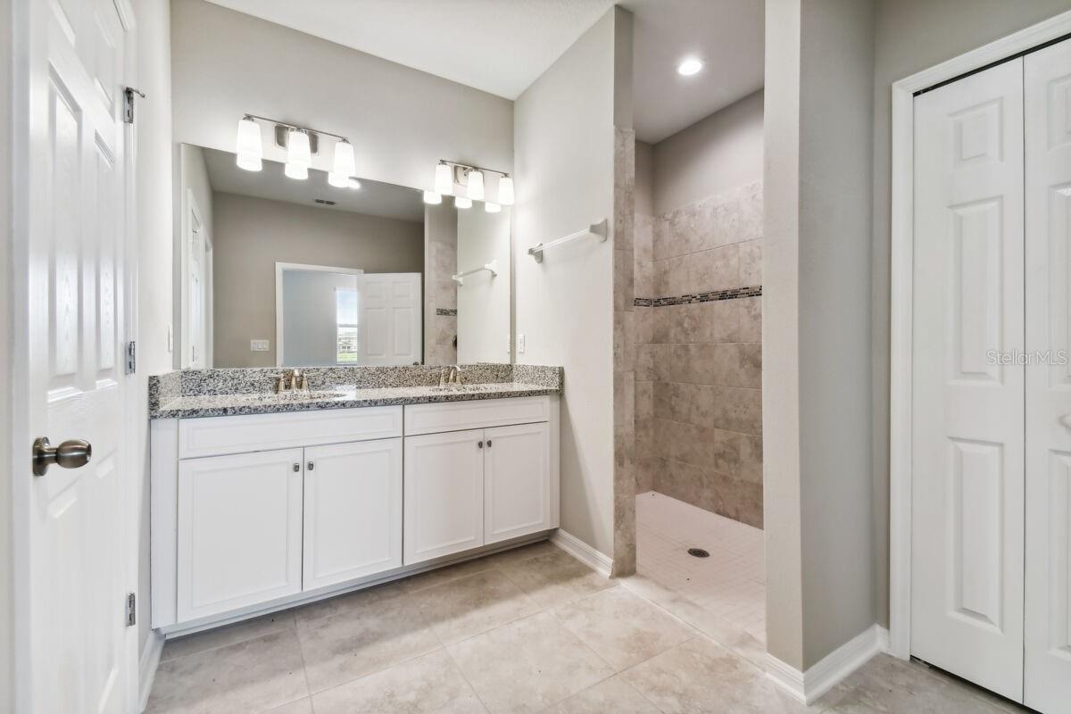 BERRY BAY - Residential