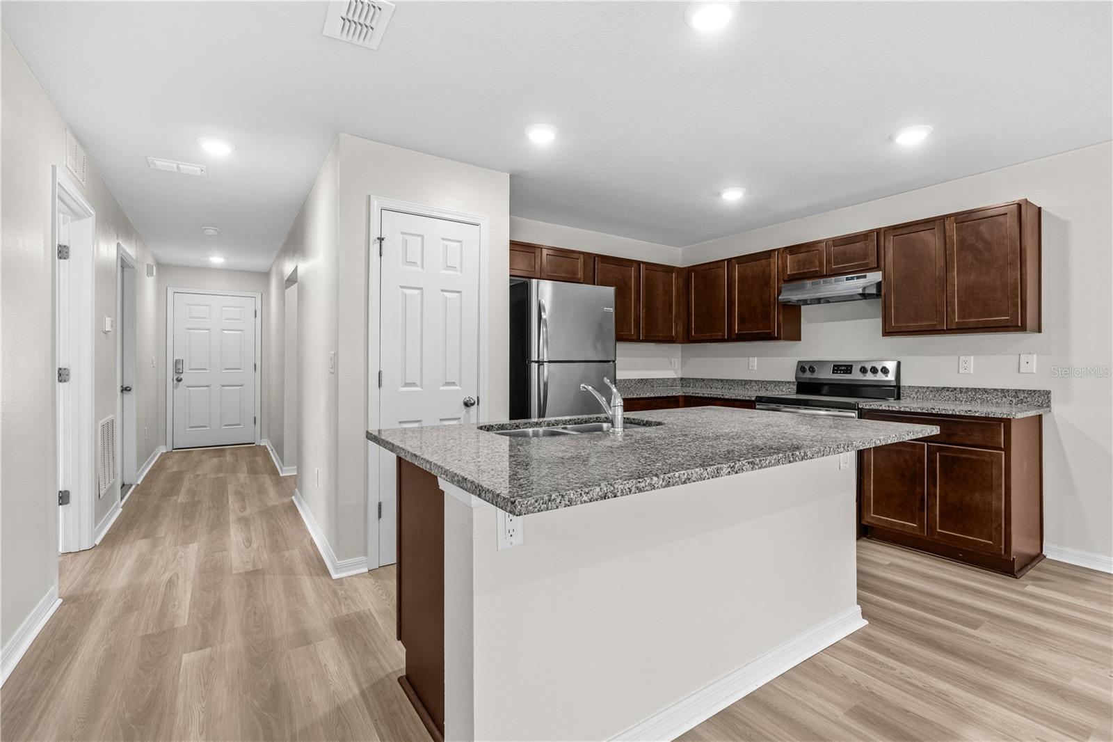 SEMINOLE WOODS - Residential