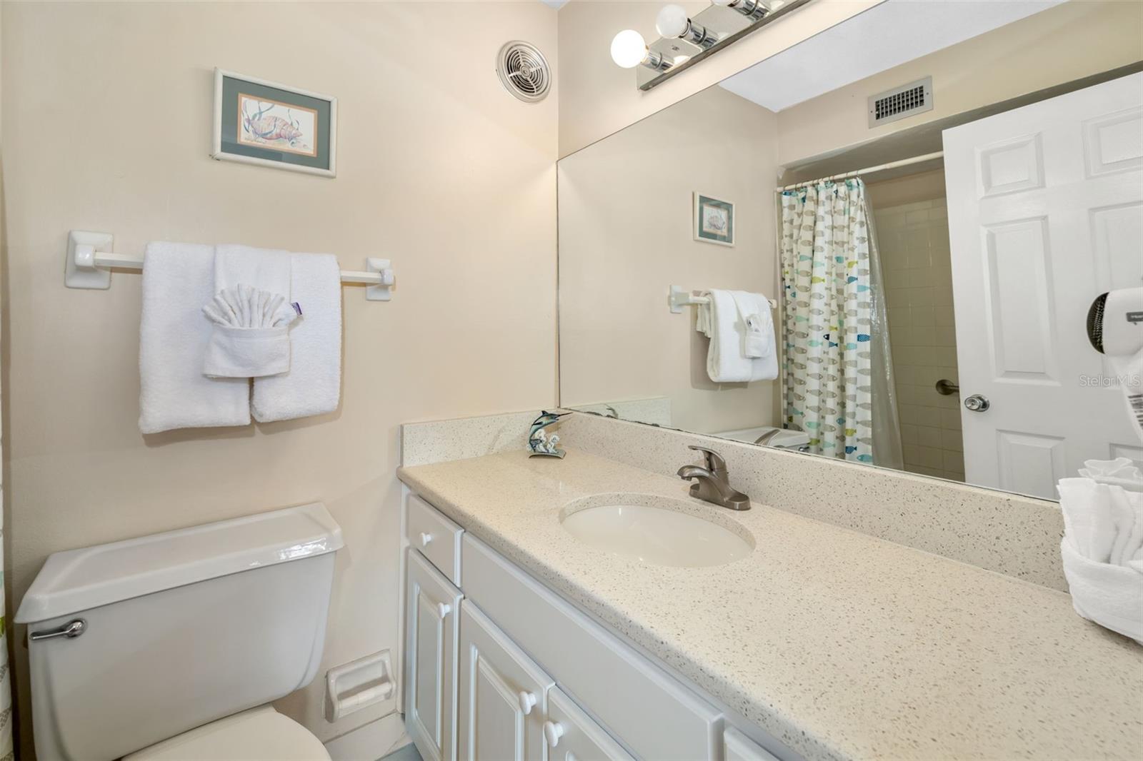 PALM BAY CLUB II - Residential