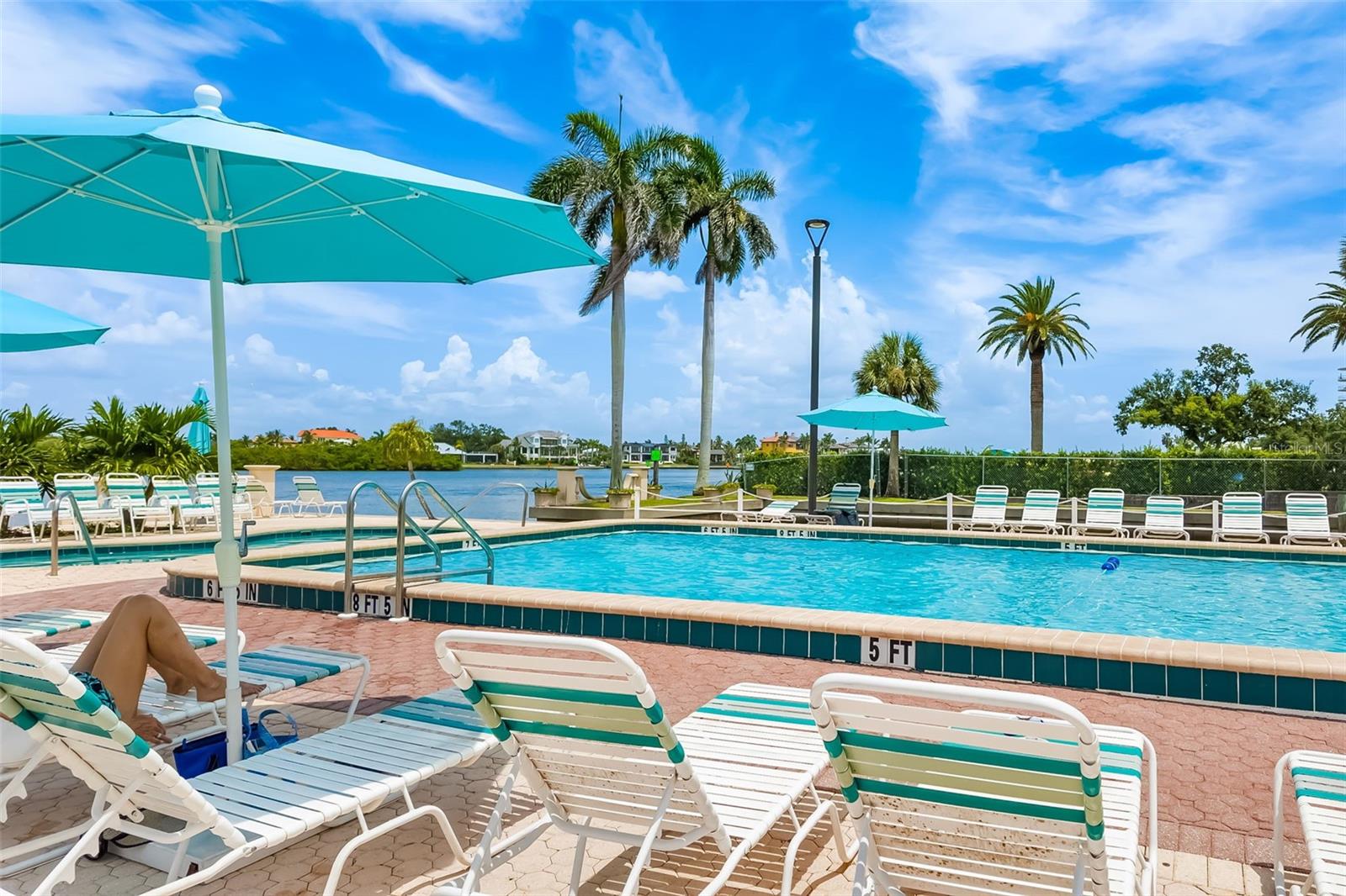 PALM BAY CLUB II - Residential