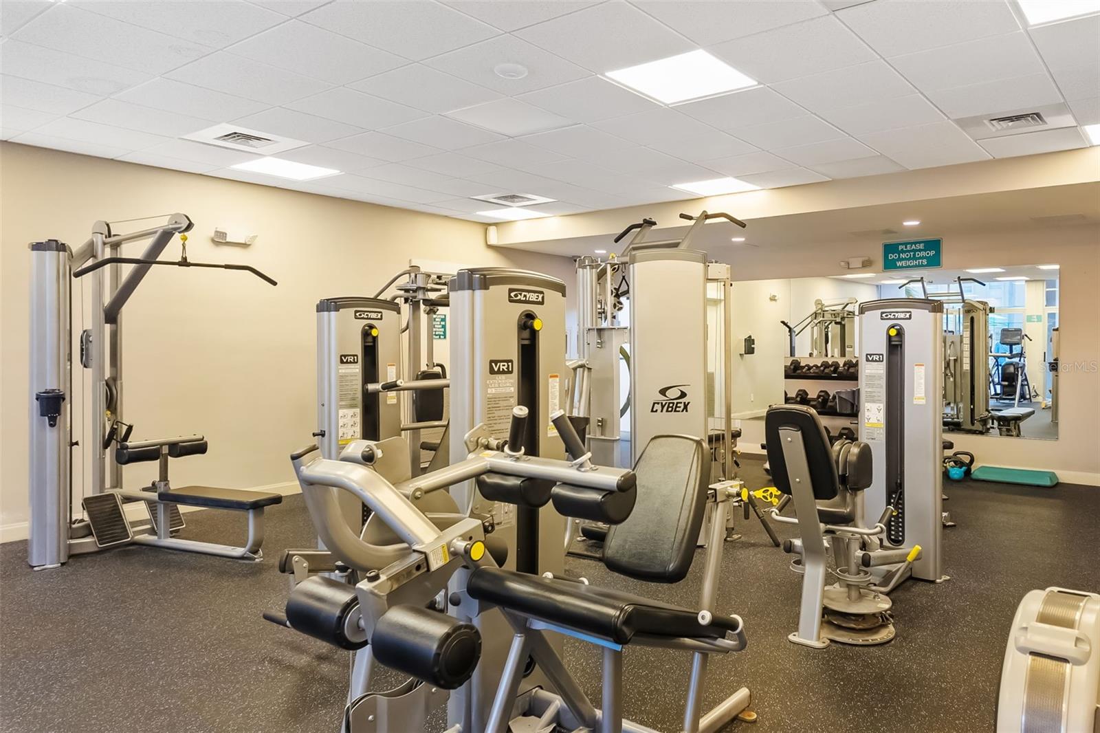 PALM BAY CLUB II - Residential