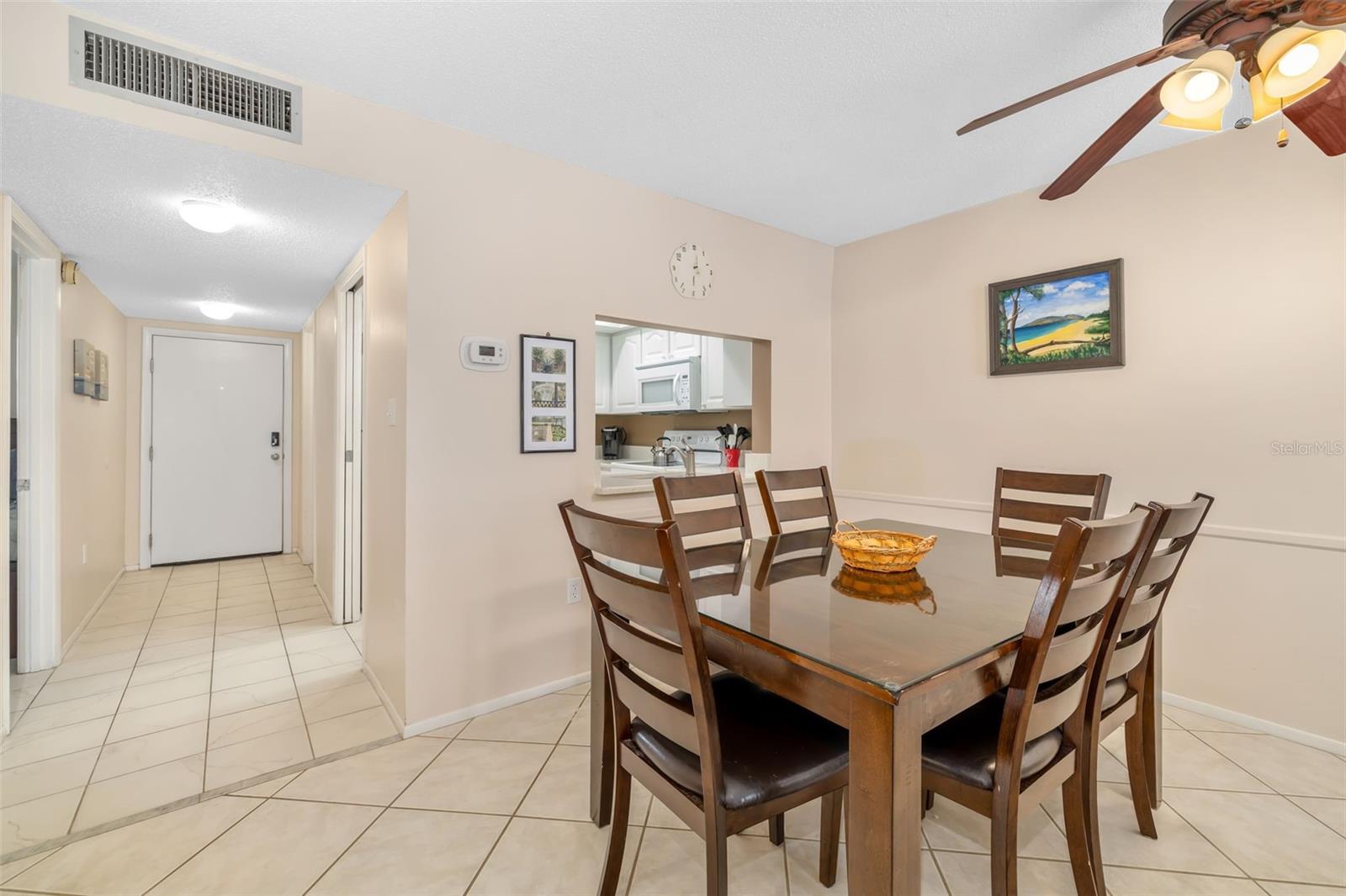 PALM BAY CLUB II - Residential