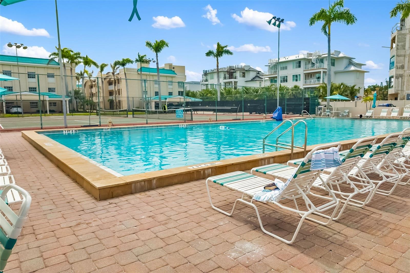 PALM BAY CLUB II - Residential