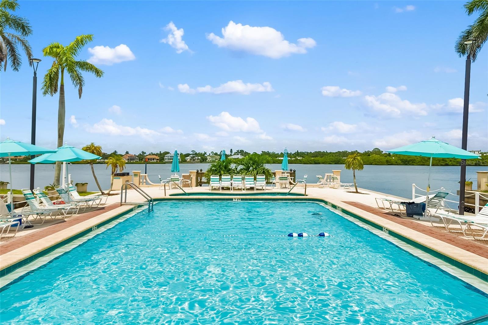 PALM BAY CLUB II - Residential