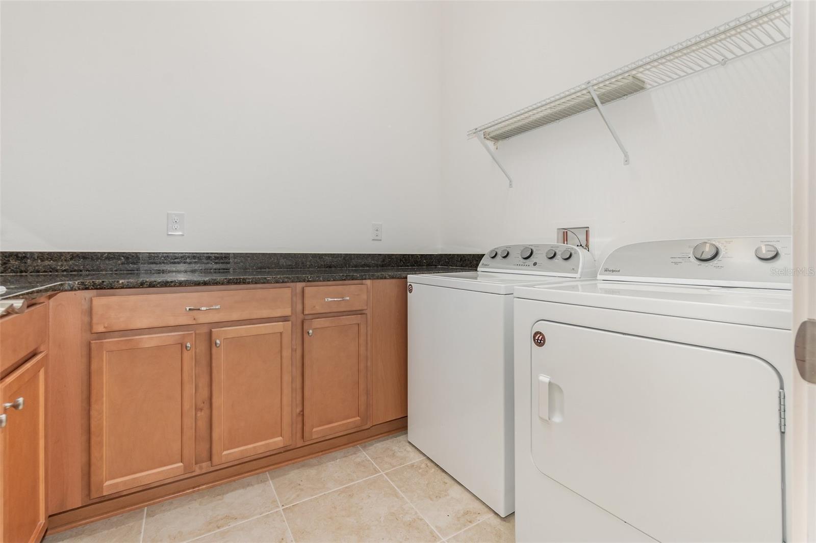 TWIN LAKES PH 1 - Residential