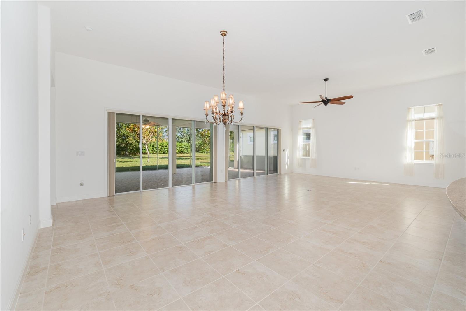 TWIN LAKES PH 1 - Residential