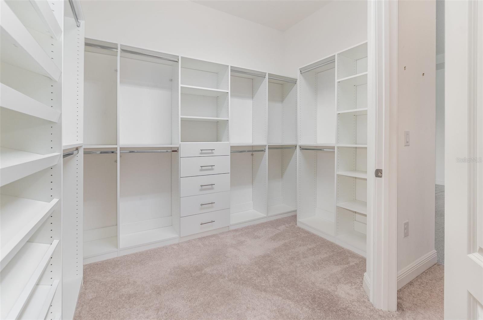 TWIN LAKES PH 1 - Residential