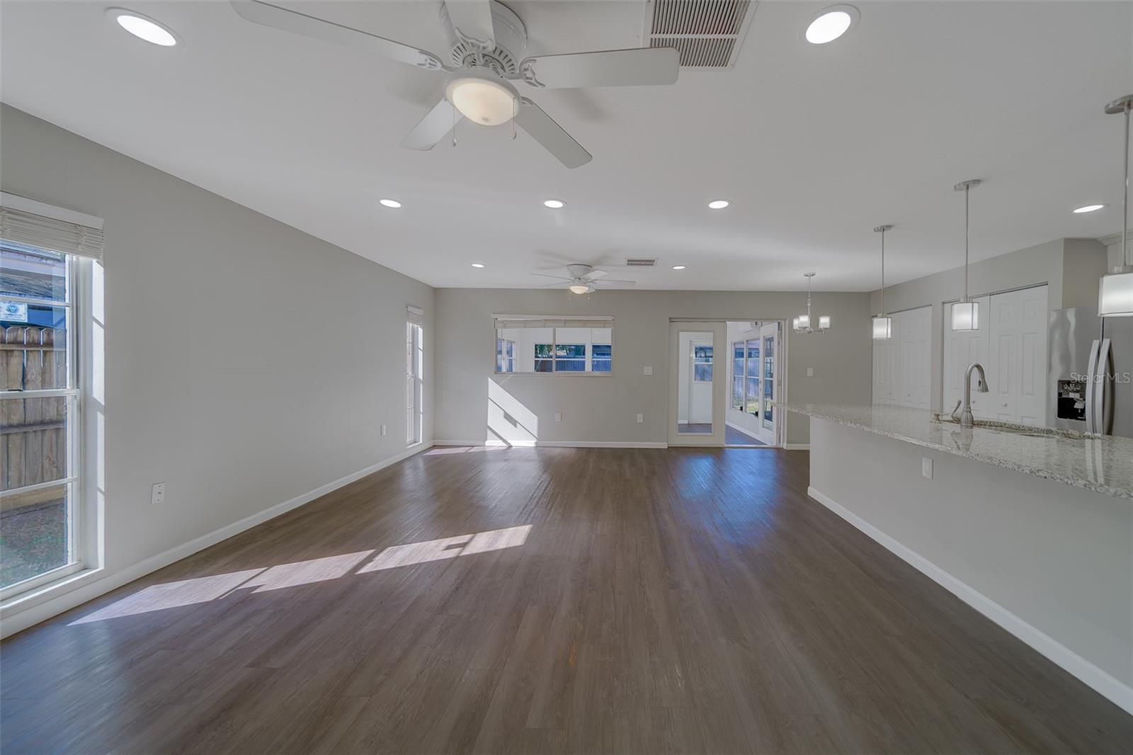 BEACON GROVES UNIT III - Residential