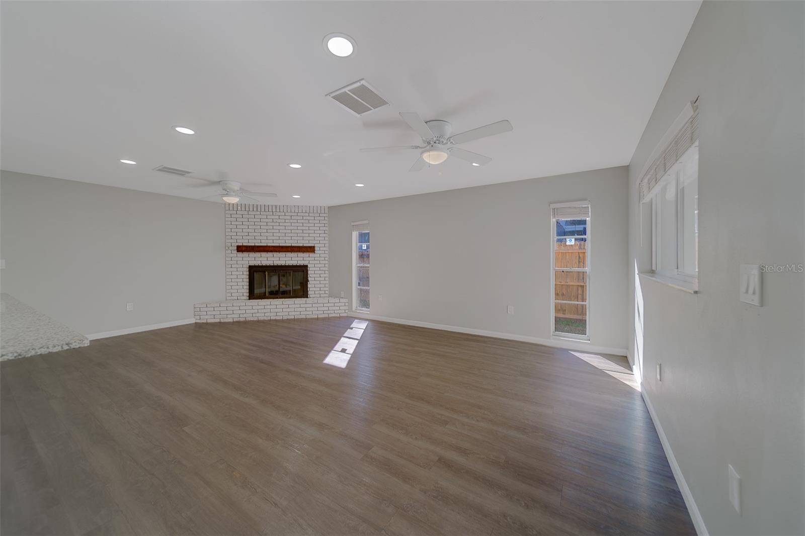 BEACON GROVES UNIT III - Residential