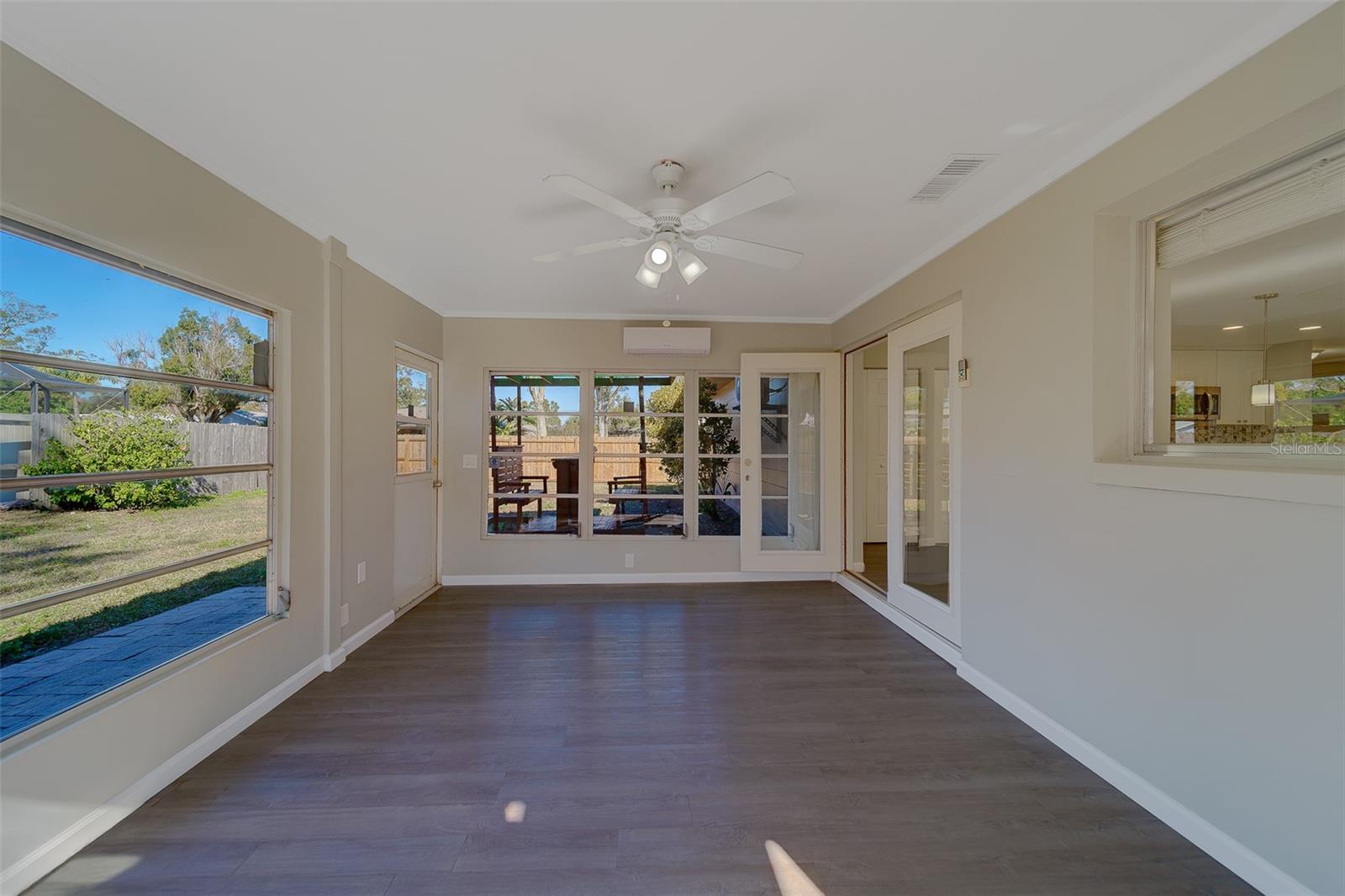 BEACON GROVES UNIT III - Residential