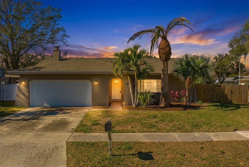 Photo of 1790 E Orangeside Road, Palm Harbor, FL 34683 (MLS # TB8466372)