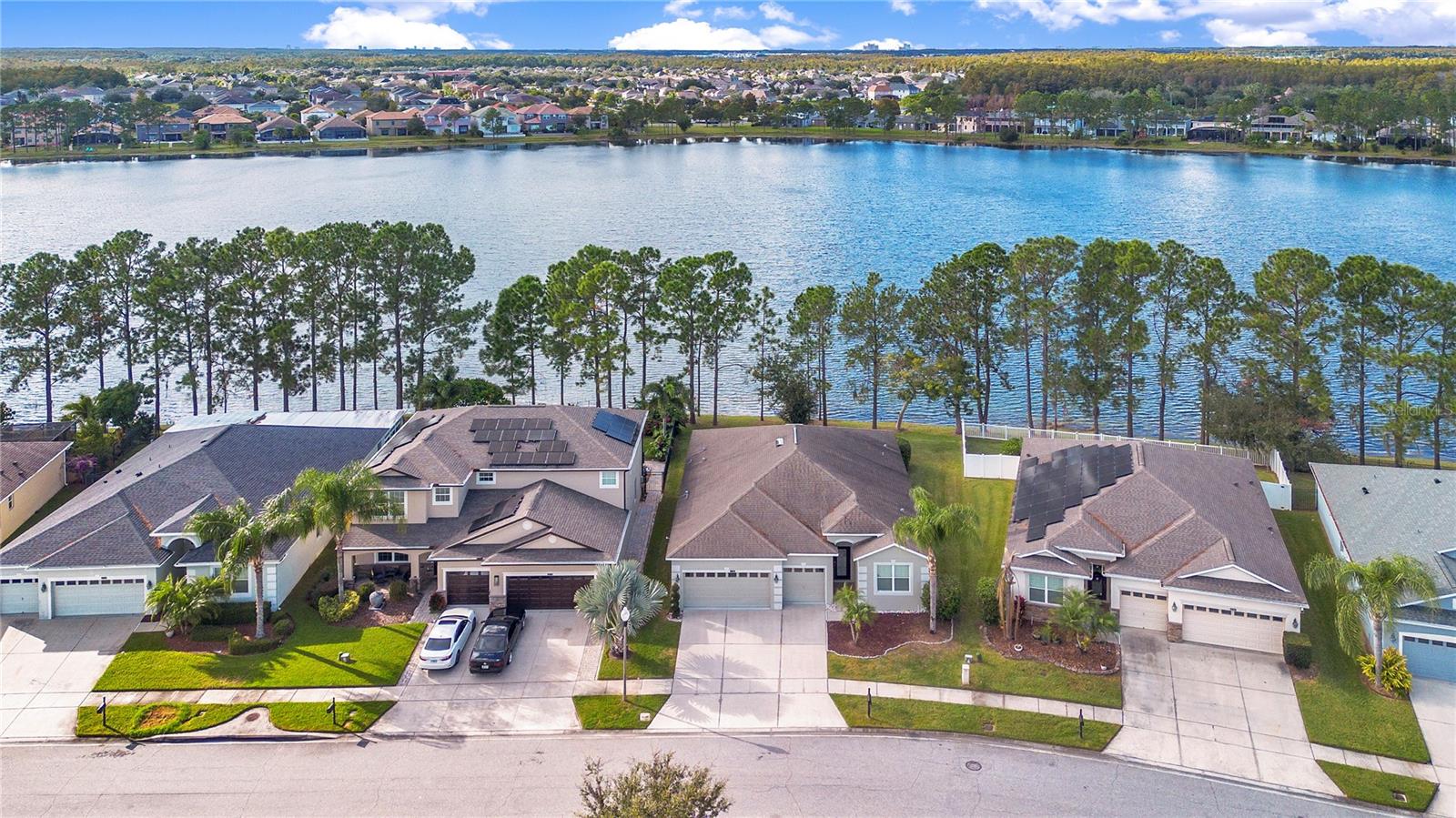 WYNDHAM LAKES ESTATES - Residential Lease