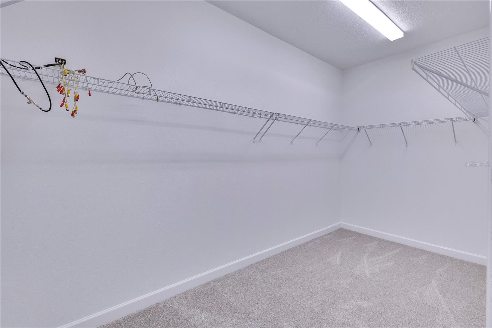 WYNDHAM LAKES ESTATES - Residential Lease