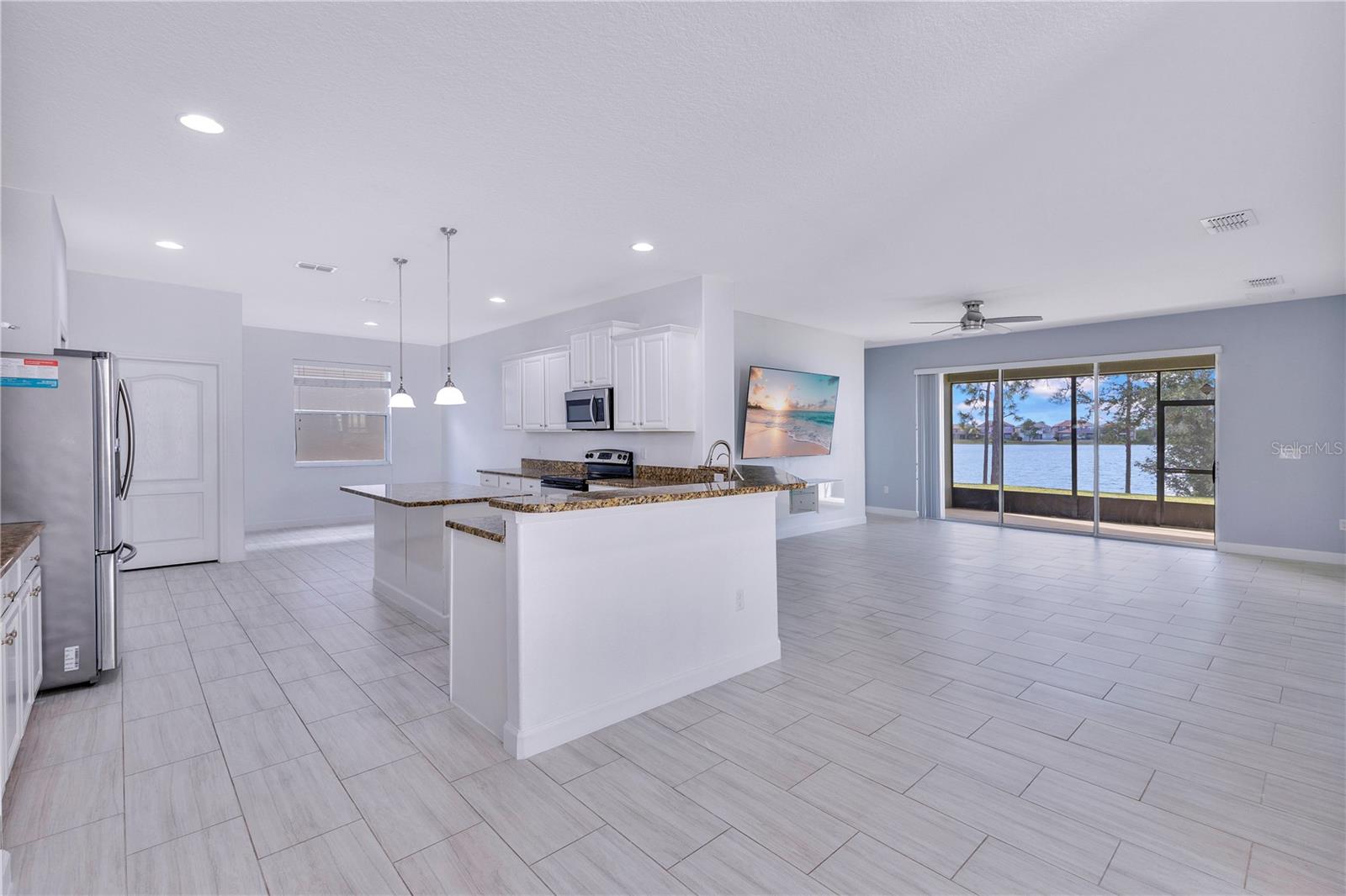 WYNDHAM LAKES ESTATES - Residential Lease