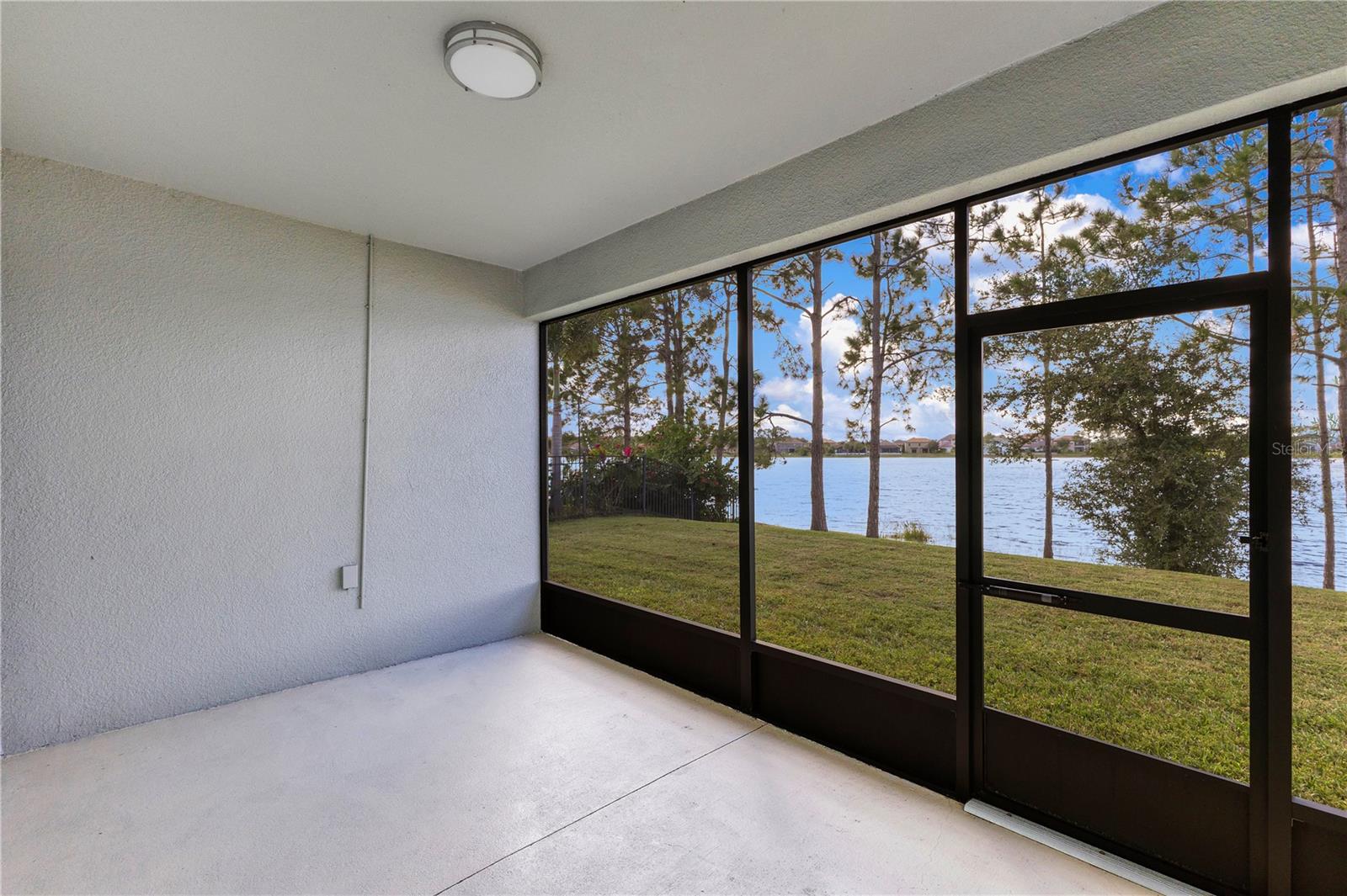 WYNDHAM LAKES ESTATES - Residential Lease