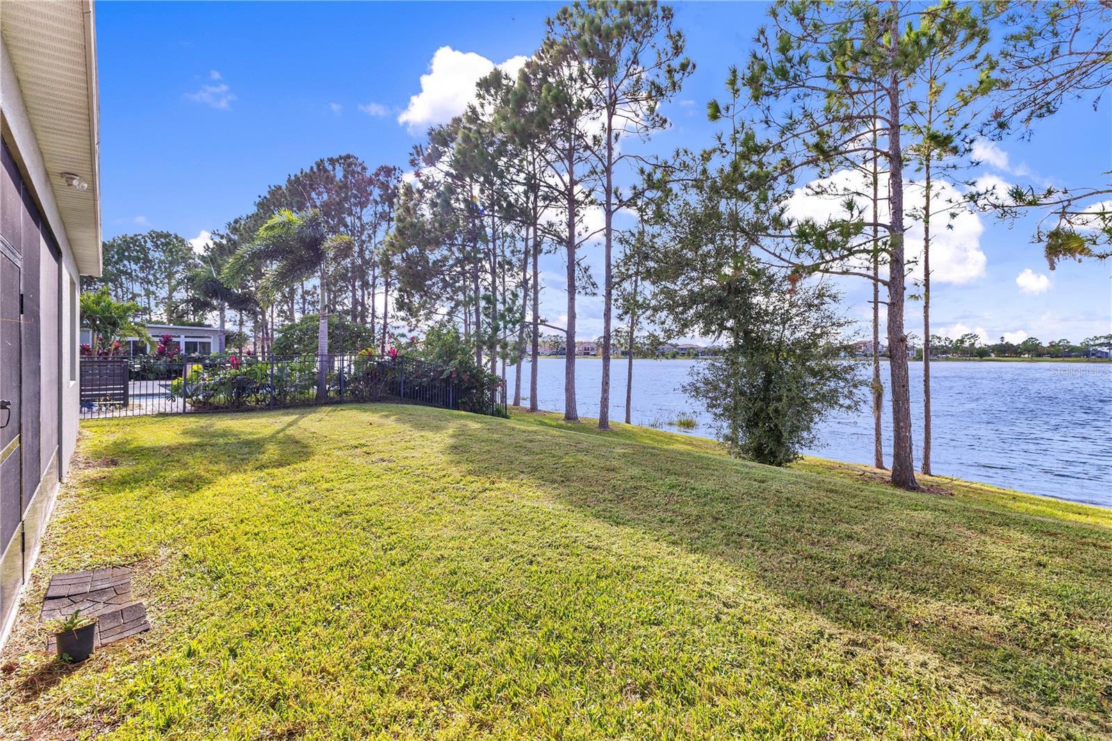 WYNDHAM LAKES ESTATES - Residential Lease