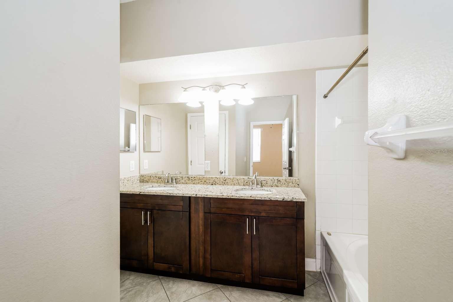 SOMERSET TR E - Residential