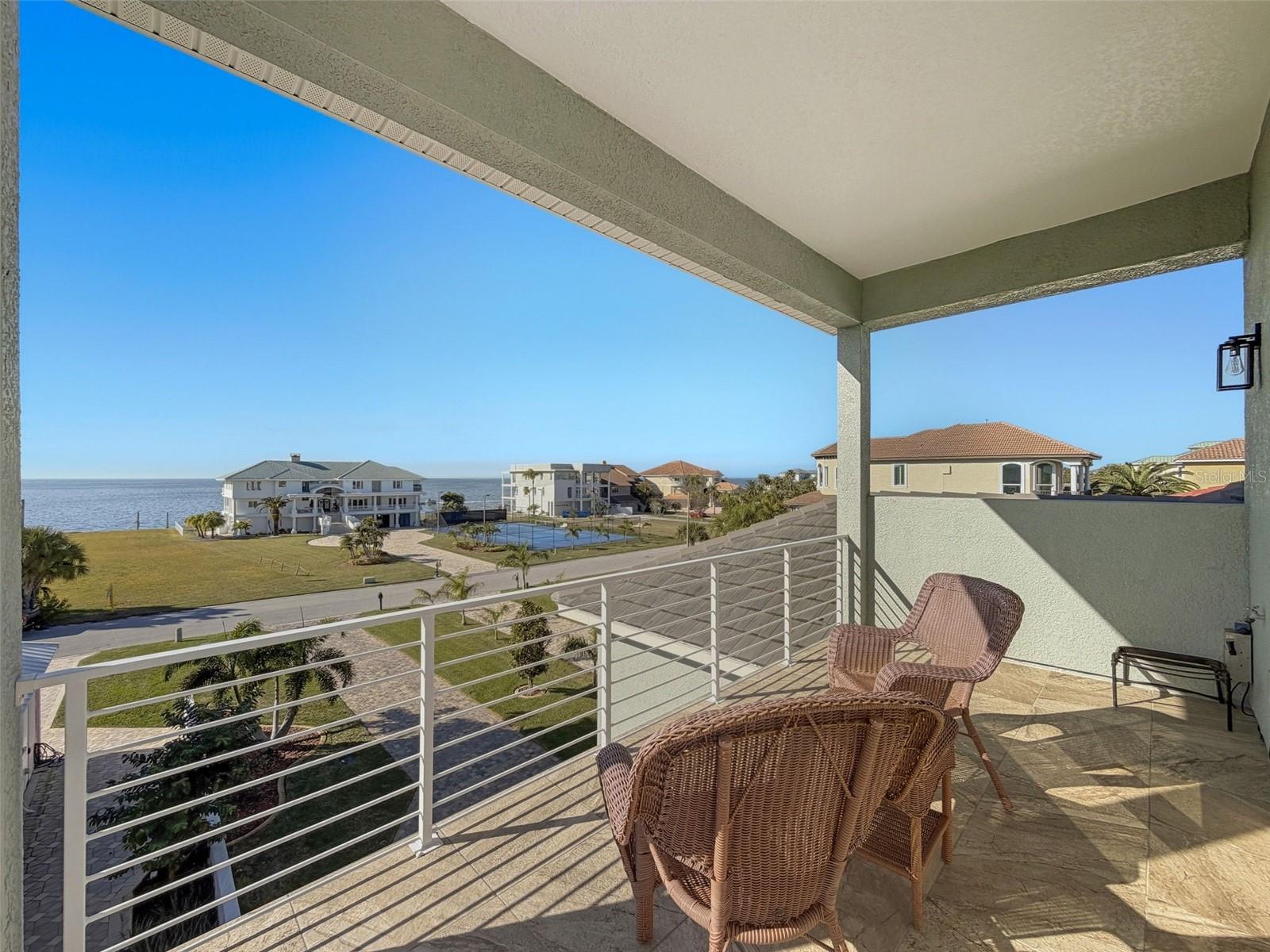 GULF HARBORS SOUTH BEACH - Residential