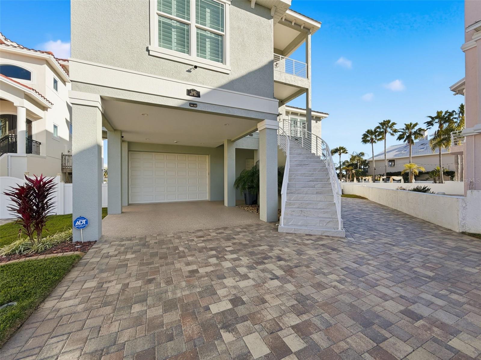 GULF HARBORS SOUTH BEACH - Residential