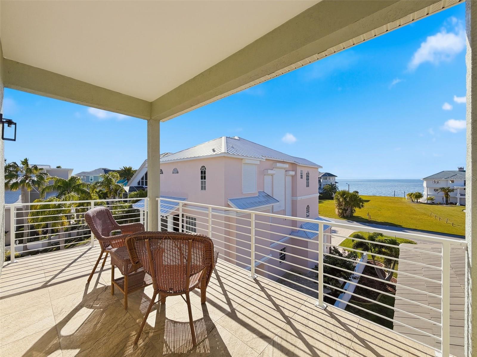 GULF HARBORS SOUTH BEACH - Residential