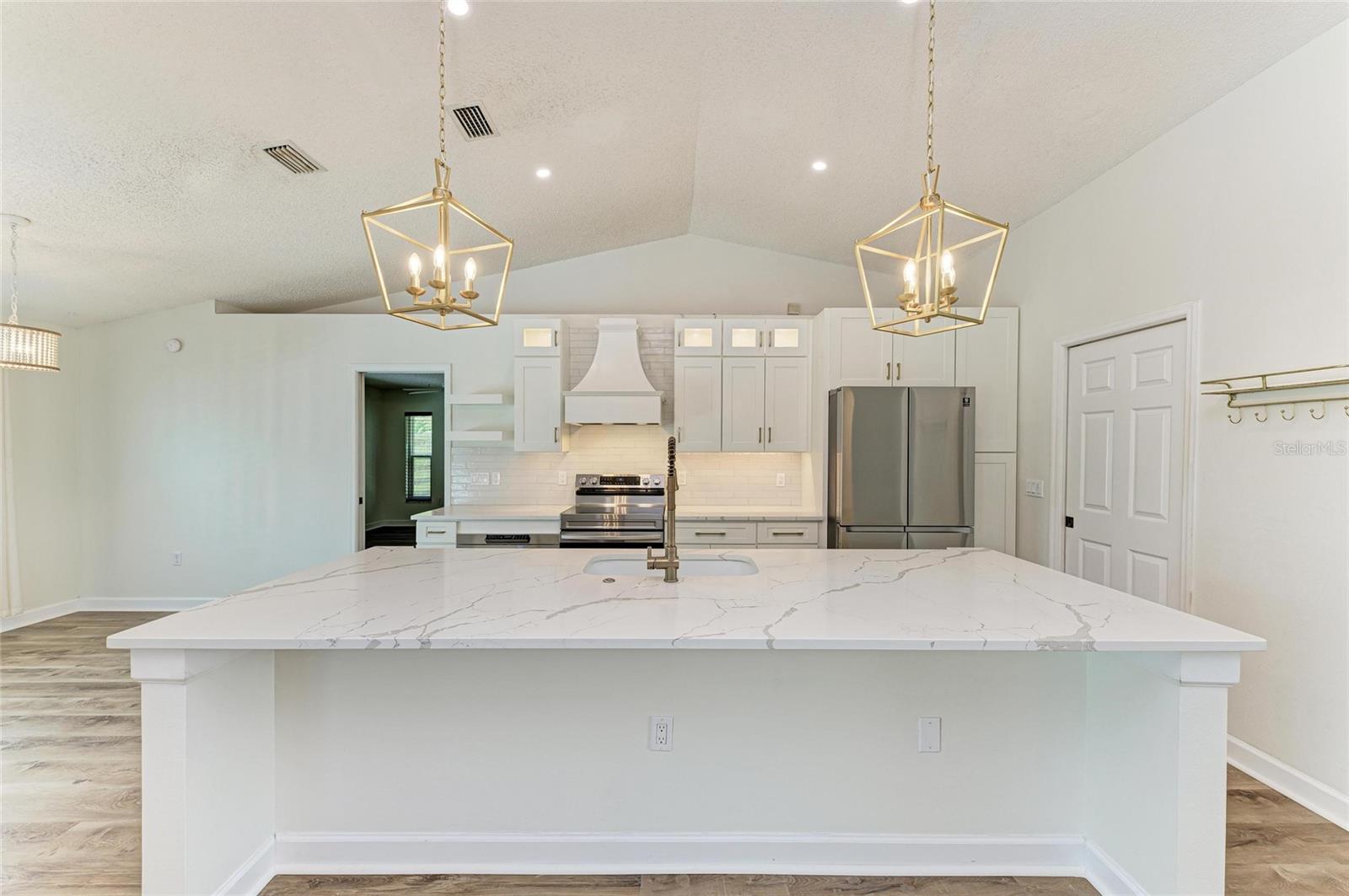 PADDOCKS CENTRAL - Residential