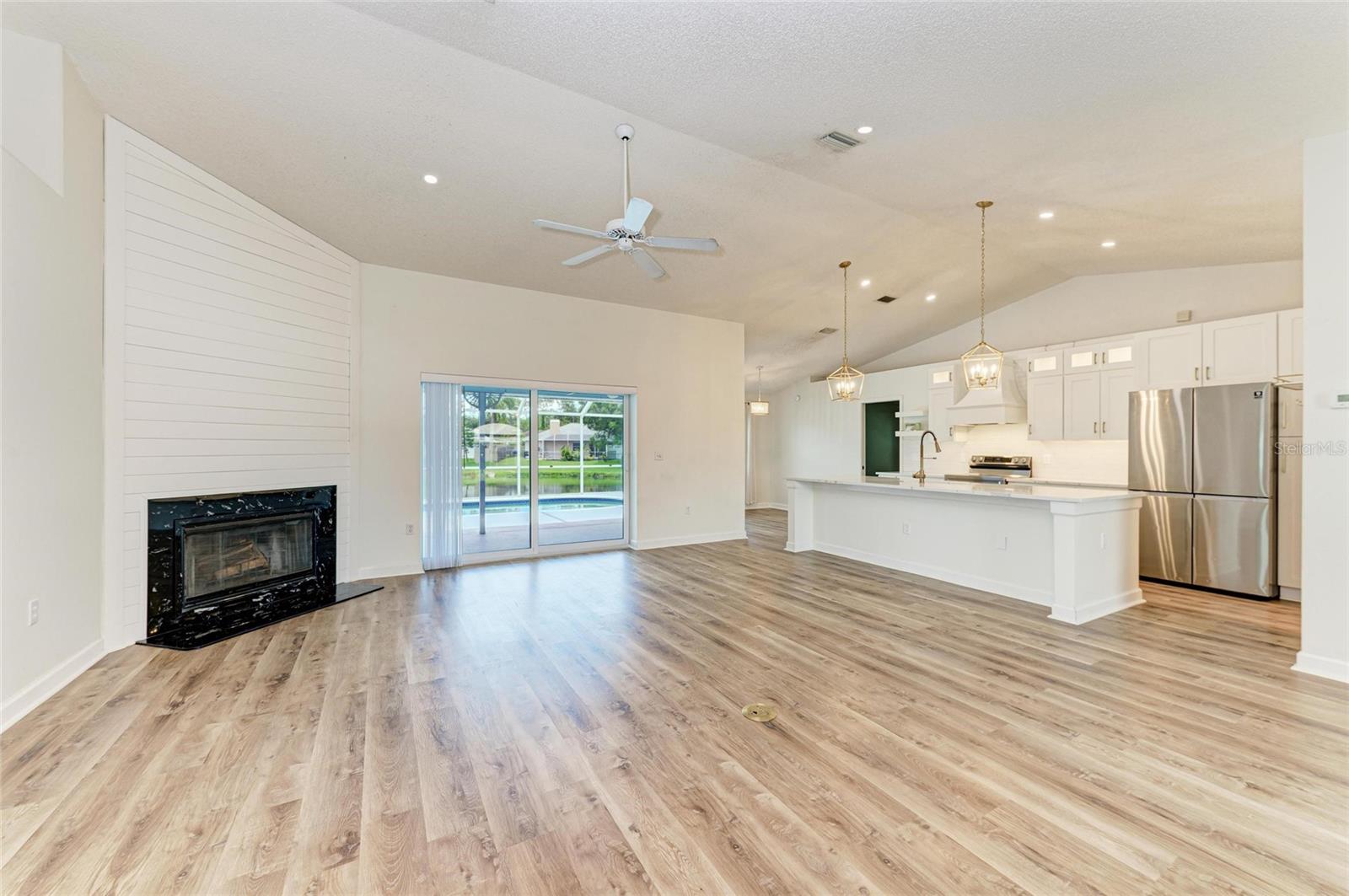 2403 ICECAPADE DRIVE