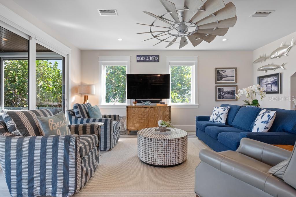 SHORE ACRES - Residential