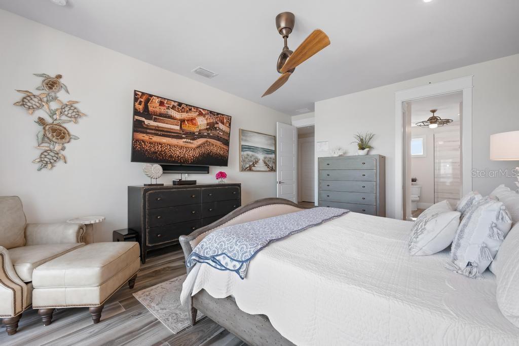 SHORE ACRES - Residential