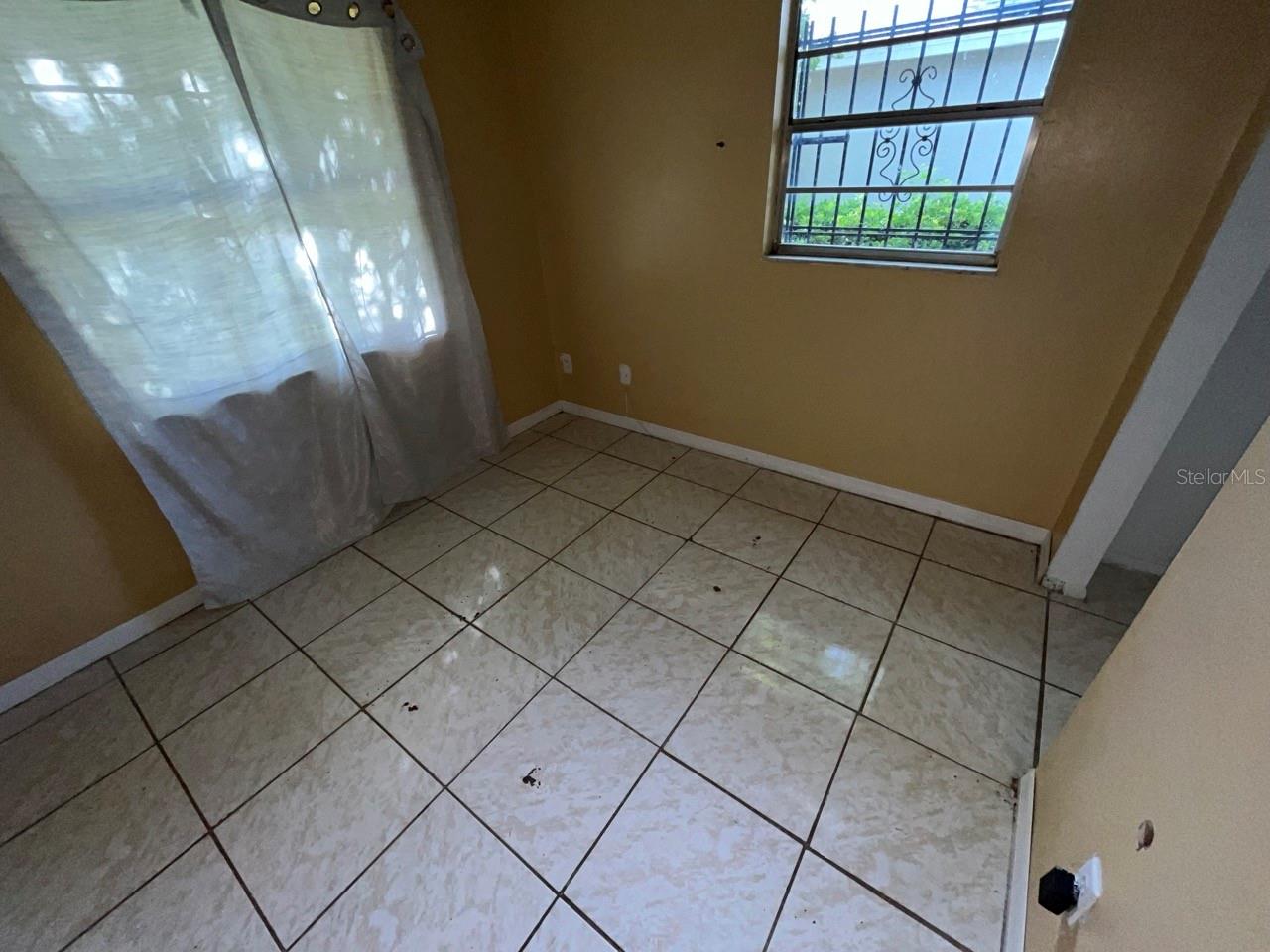 RICHMOND HEIGHTS - Residential